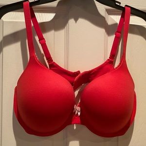 VS Body by Victoria Perfect shape bra